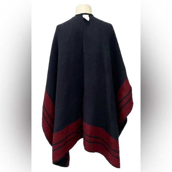 Woolrich Blanket Wrap Open Poncho Women’s One Size Reversible Maroon Navy Blue - Picture 5 of 10